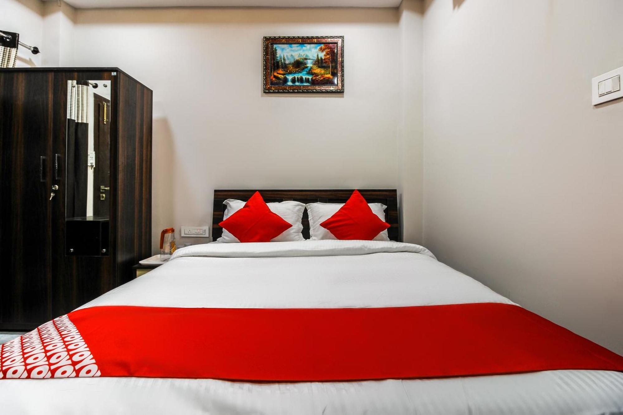 Hotel O Shiva Guest House Гувахати Экстерьер фото